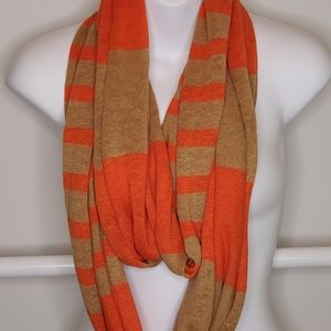 Vince 100% linen knit infinity scarf